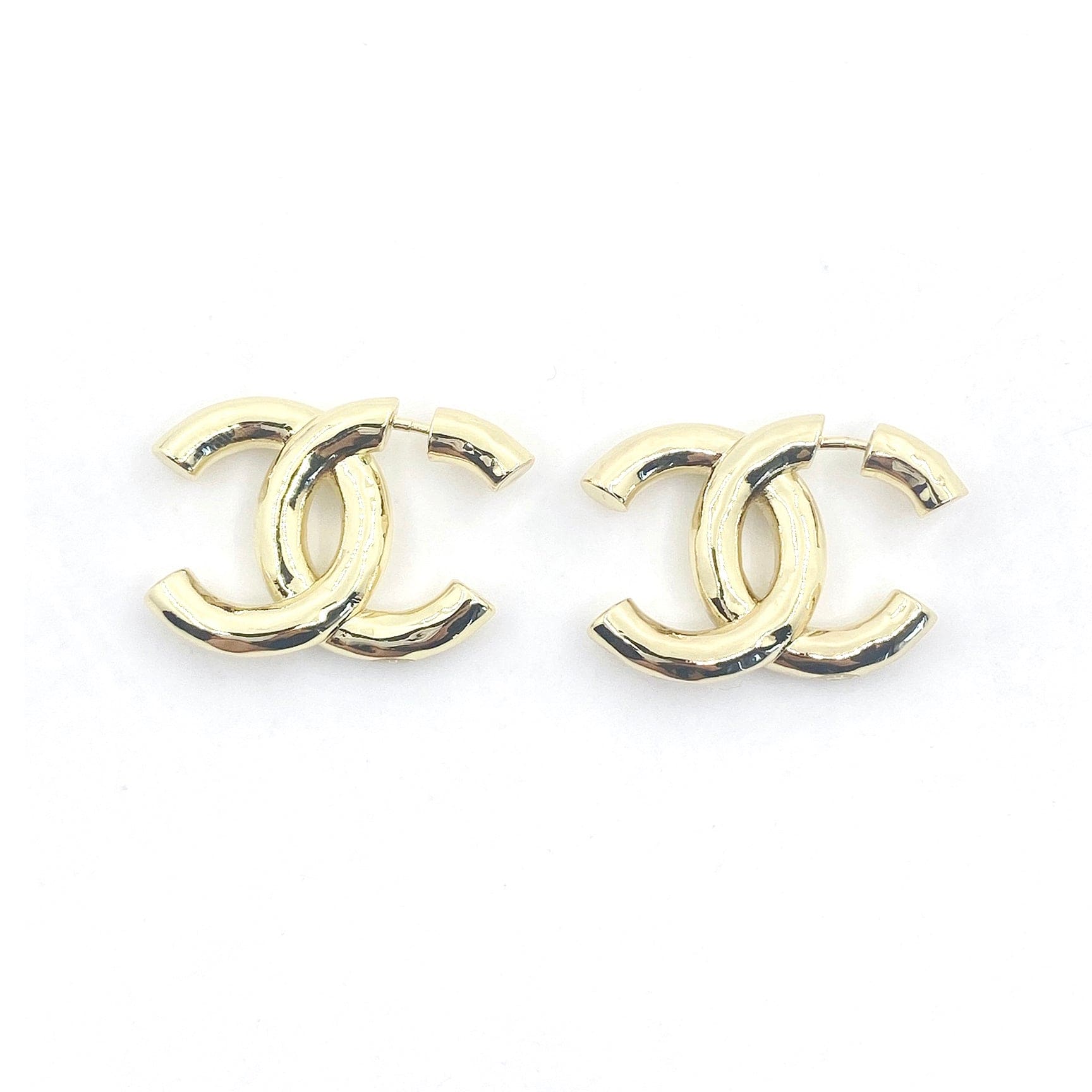 18K  Chanel Gold Earrings