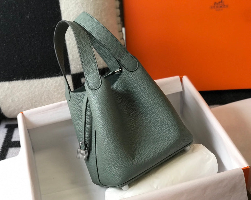 HERMES picotin lock 18 grass green togo shw