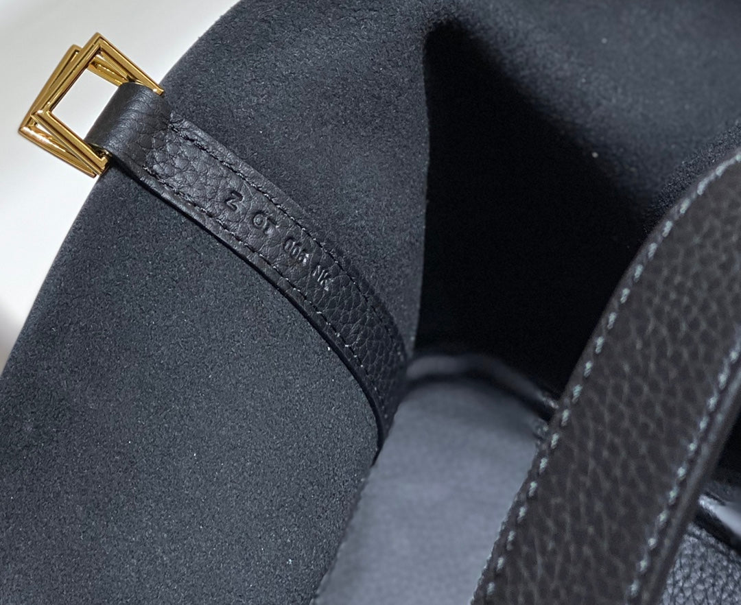 HERMES picotin lock 22 black togo ghw