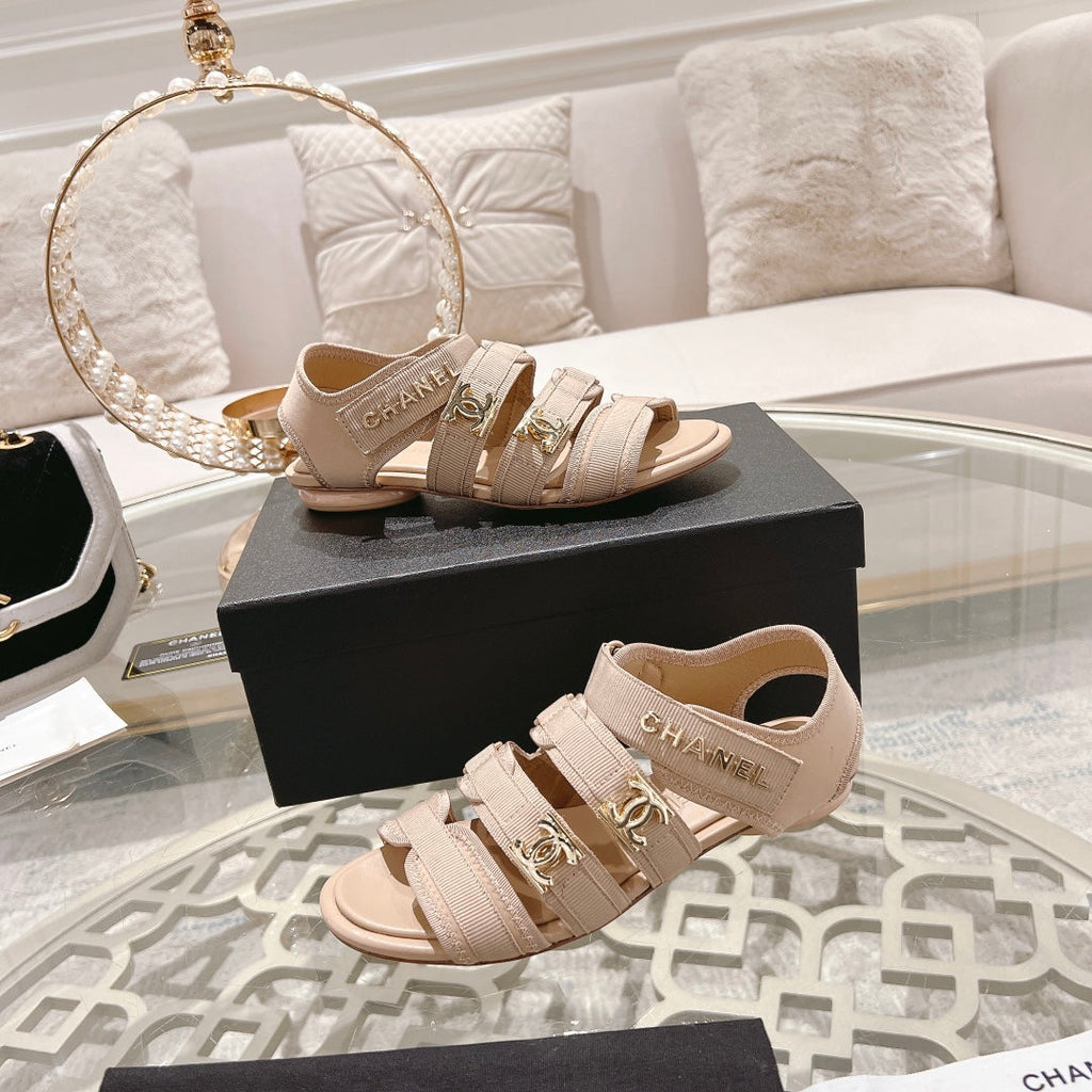 CHANEL Double C  Xiaoxiang Chain Fabric Head Chunky Sandal Cream Lambskin