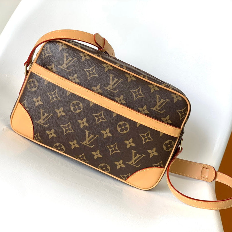 LOUIS VUITTON TROCADERO MEDIUM MESSENGER BAG 27 IN BEIGE AND BROWN MONOGRAM COATED CANVAS