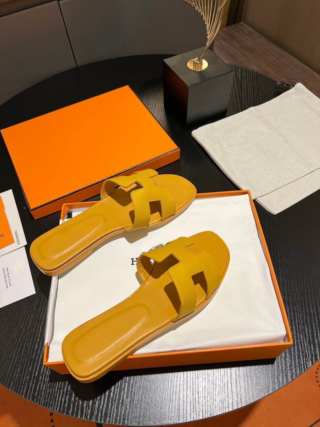 HERMES 0RAN SANDAL Leather Medallion