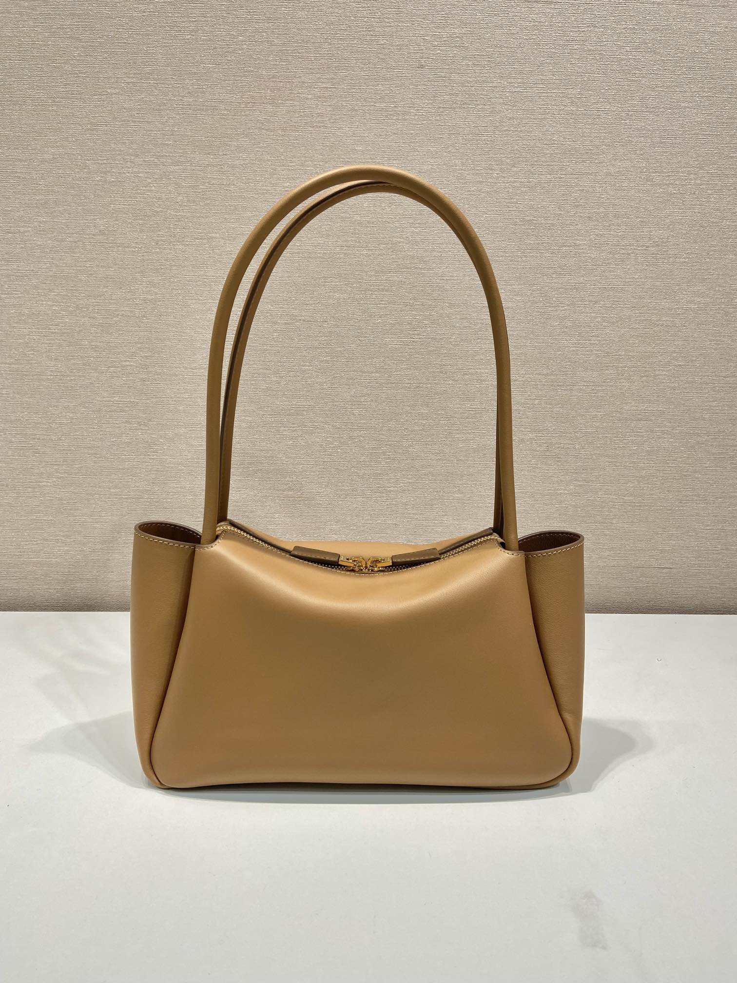 PRADA 28 LARGE BEIGE CALFSKIN HANDBAG