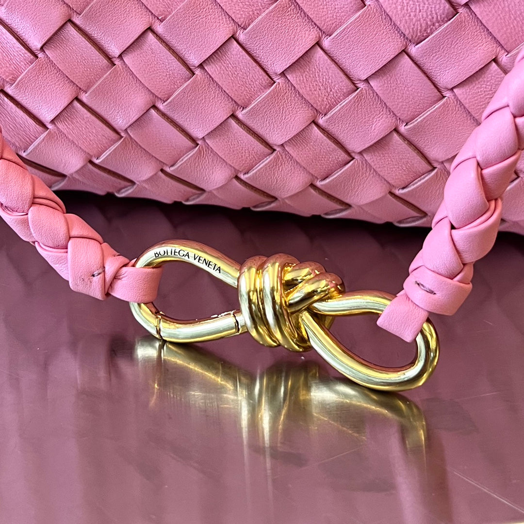 BOTTEGA VENETA LARGE ANDIAMO 45CM PINK LAMBSKIN