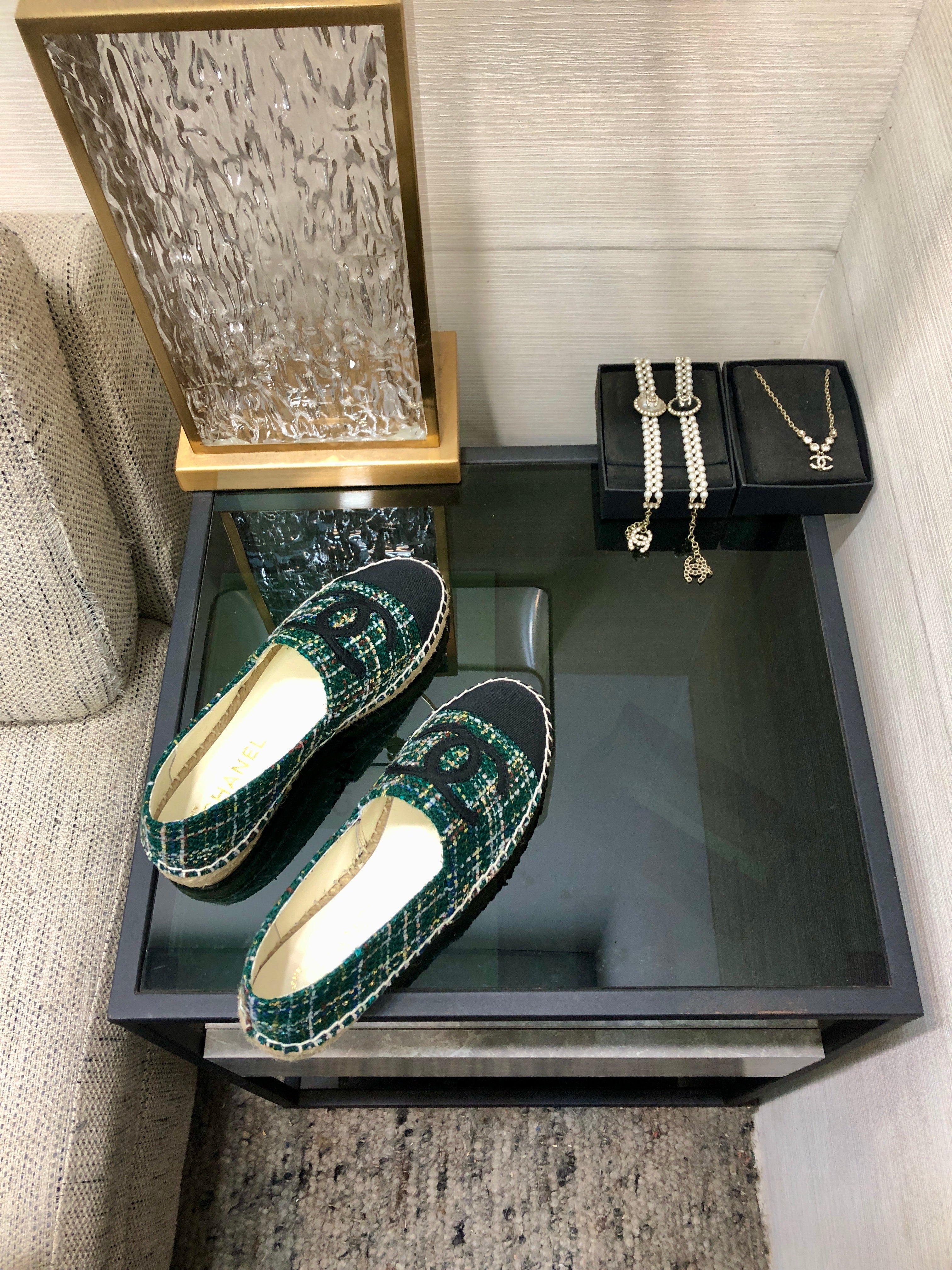 CHANEL ESPADRILLE FOREST GREEN TWEED FABRIC AND BLACK CALFSKIN FLATS