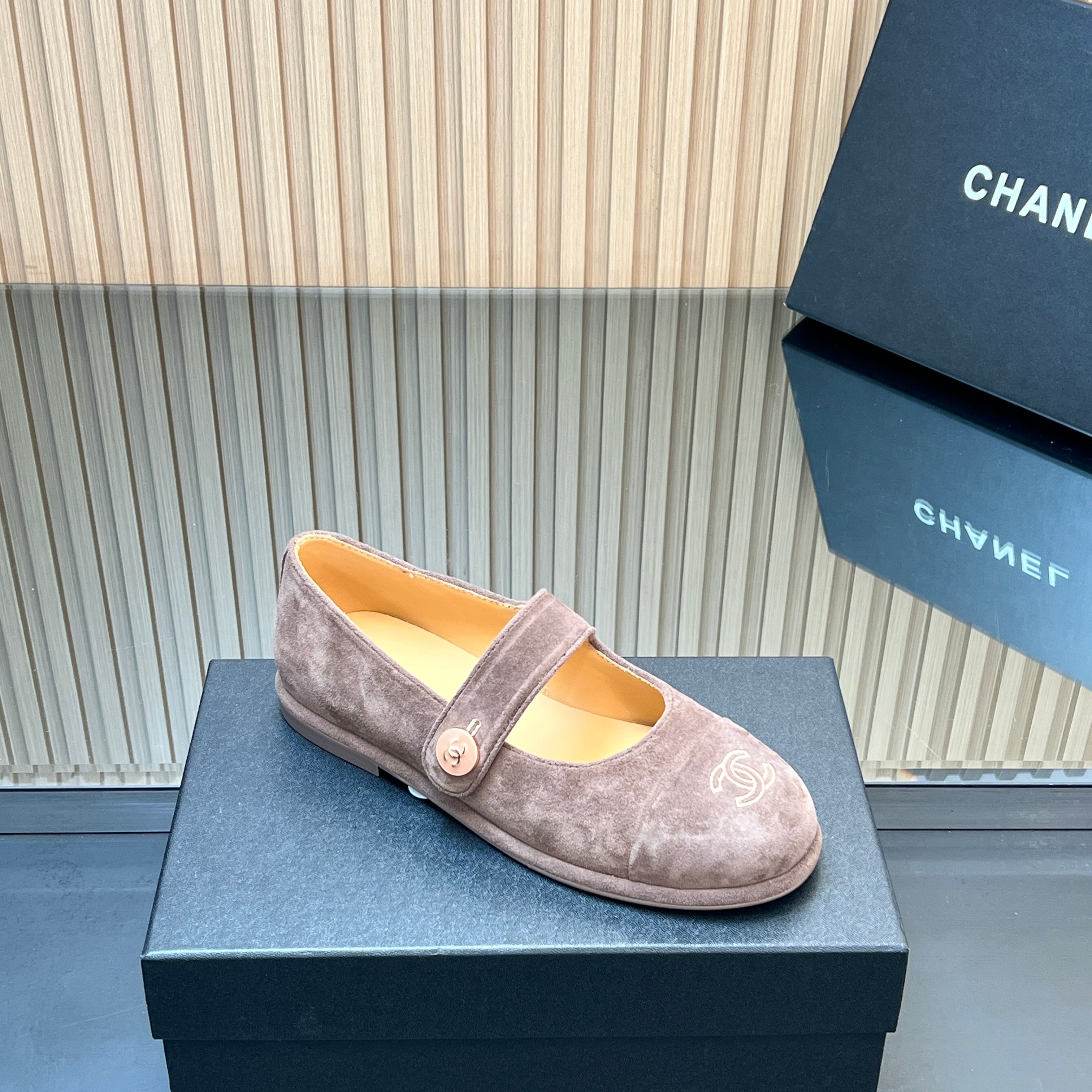 CHANEL 25S DOUBLE-STRAP MARY JANE SHOES IN TAUPE GRAY SUEDE