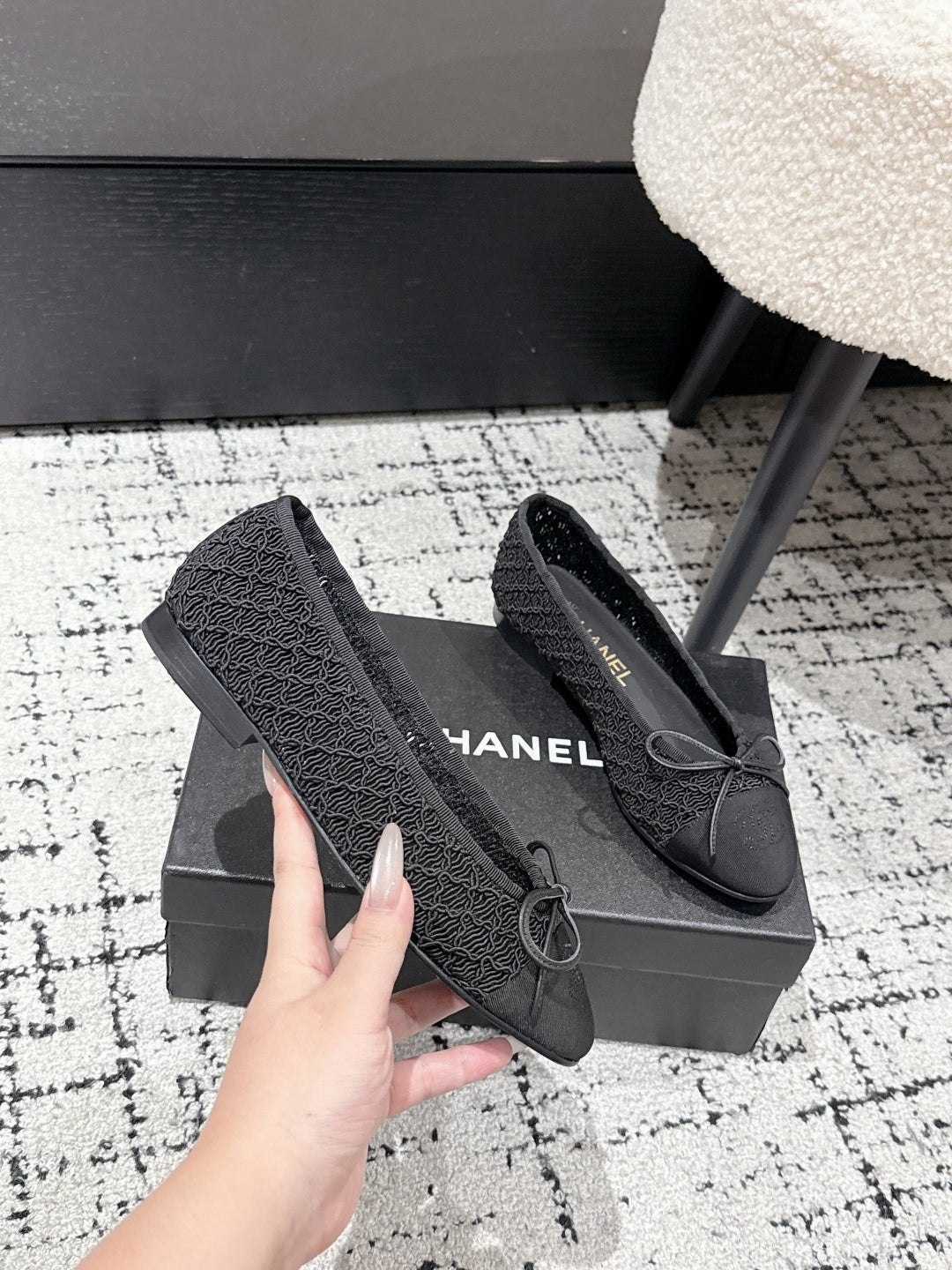 CHANEL BALLET FLAT 25S IN BLACK TWEED