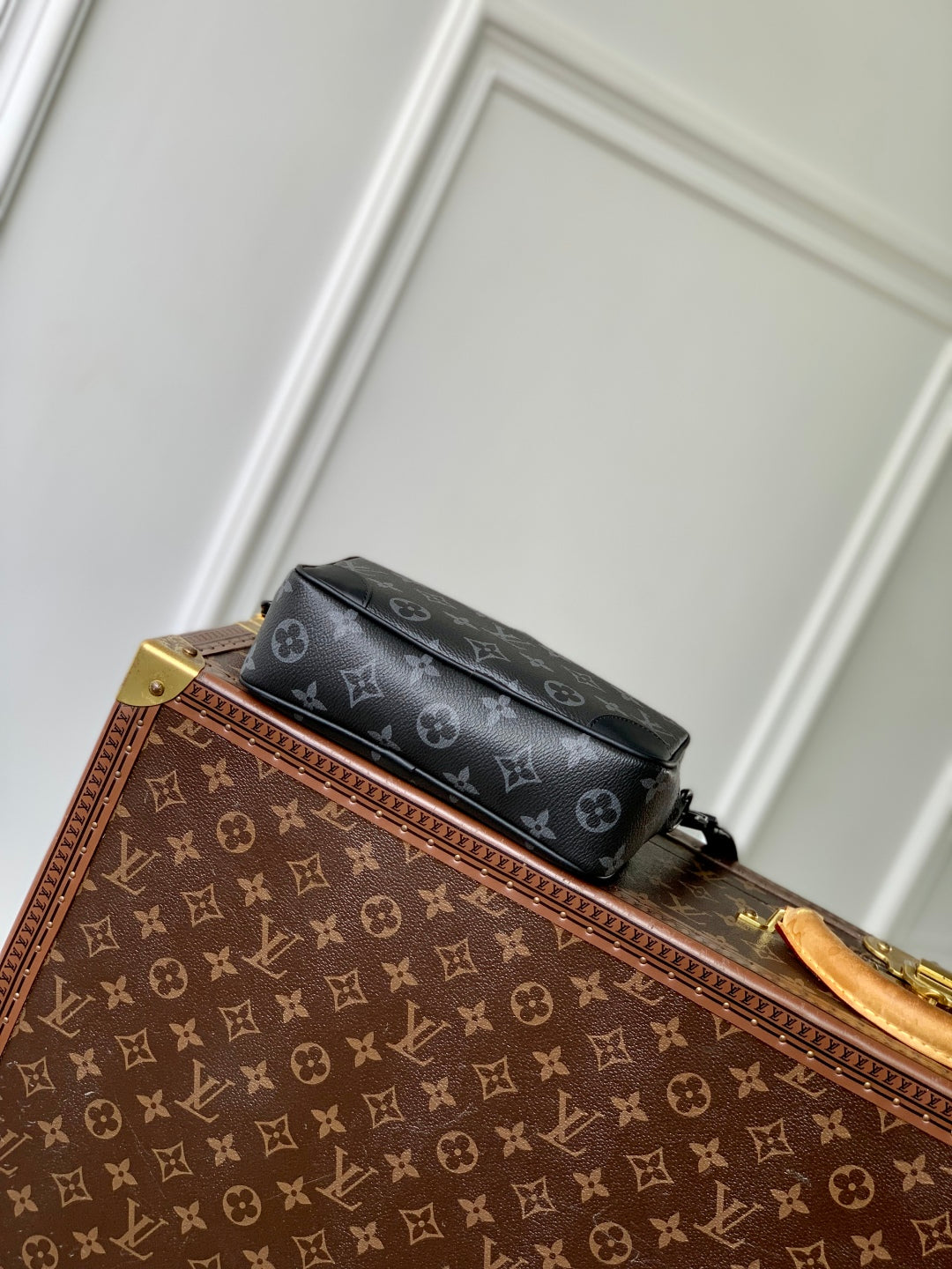 LOUIS VUITTON TROCADERO BAG 20 IN BLACK MONOGRAM ECLIPSE CANVAS