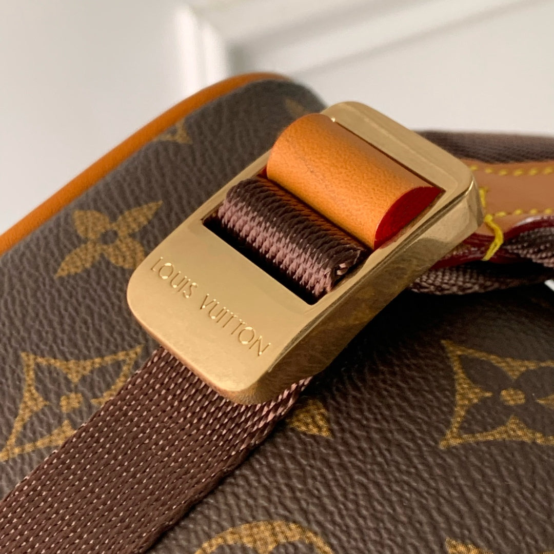 LOUIS VUITTON MONTSOURIS CARGO BACKPACK 40 IN BROWN MONOGRAM LAMBSKIN