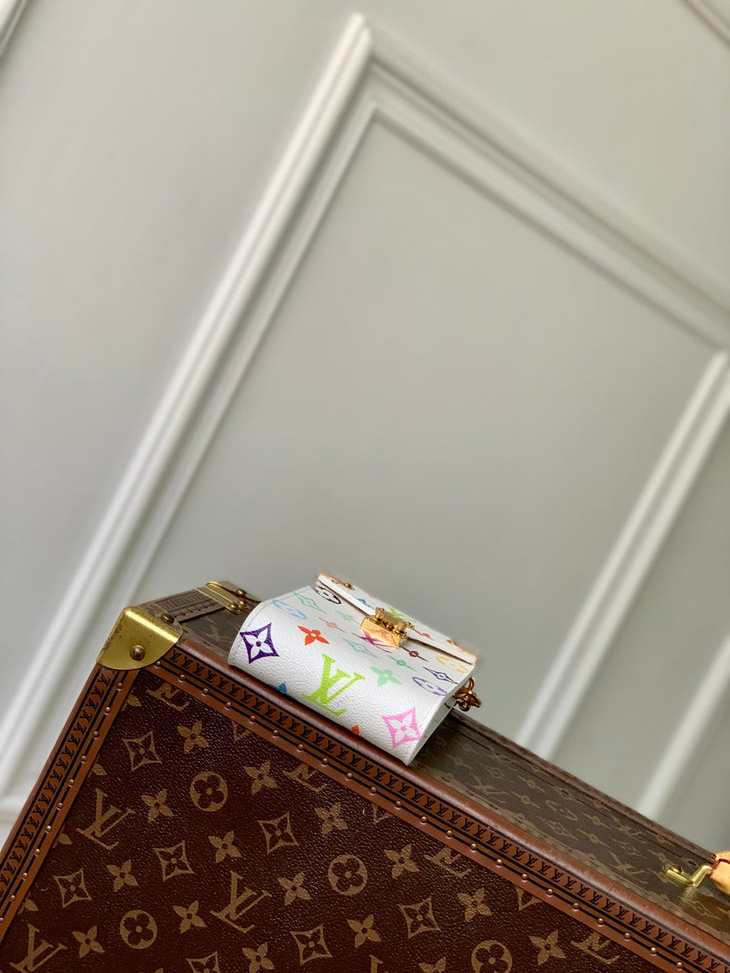 LOUIS VUITTON PHONE POUCH 17.5 IN WHITE MULTICOLORED MONOGRAM COATED CANVAS