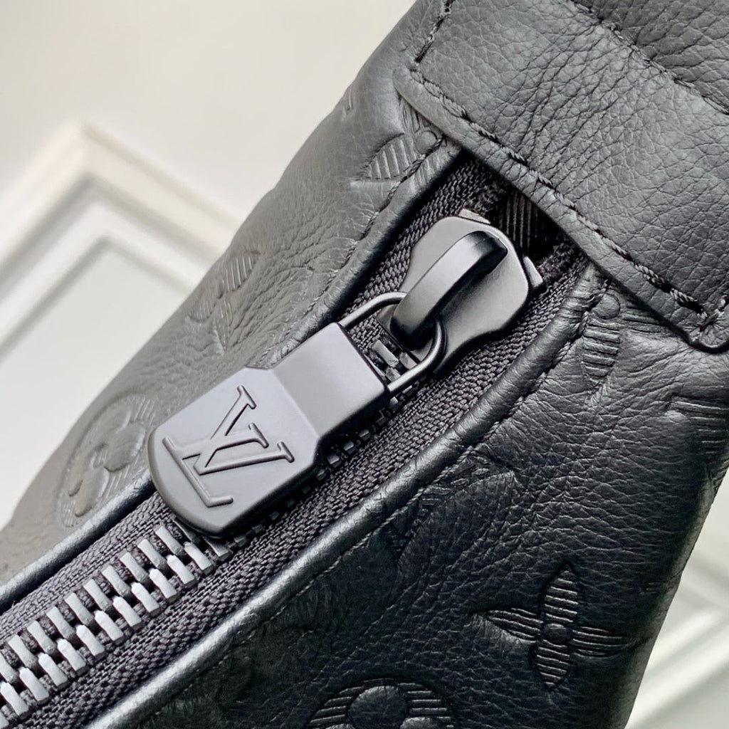 LOUIS VUITTON HOBO CARGO 35 IN BLACK MONOGRAM SHADOW CALFSKIN