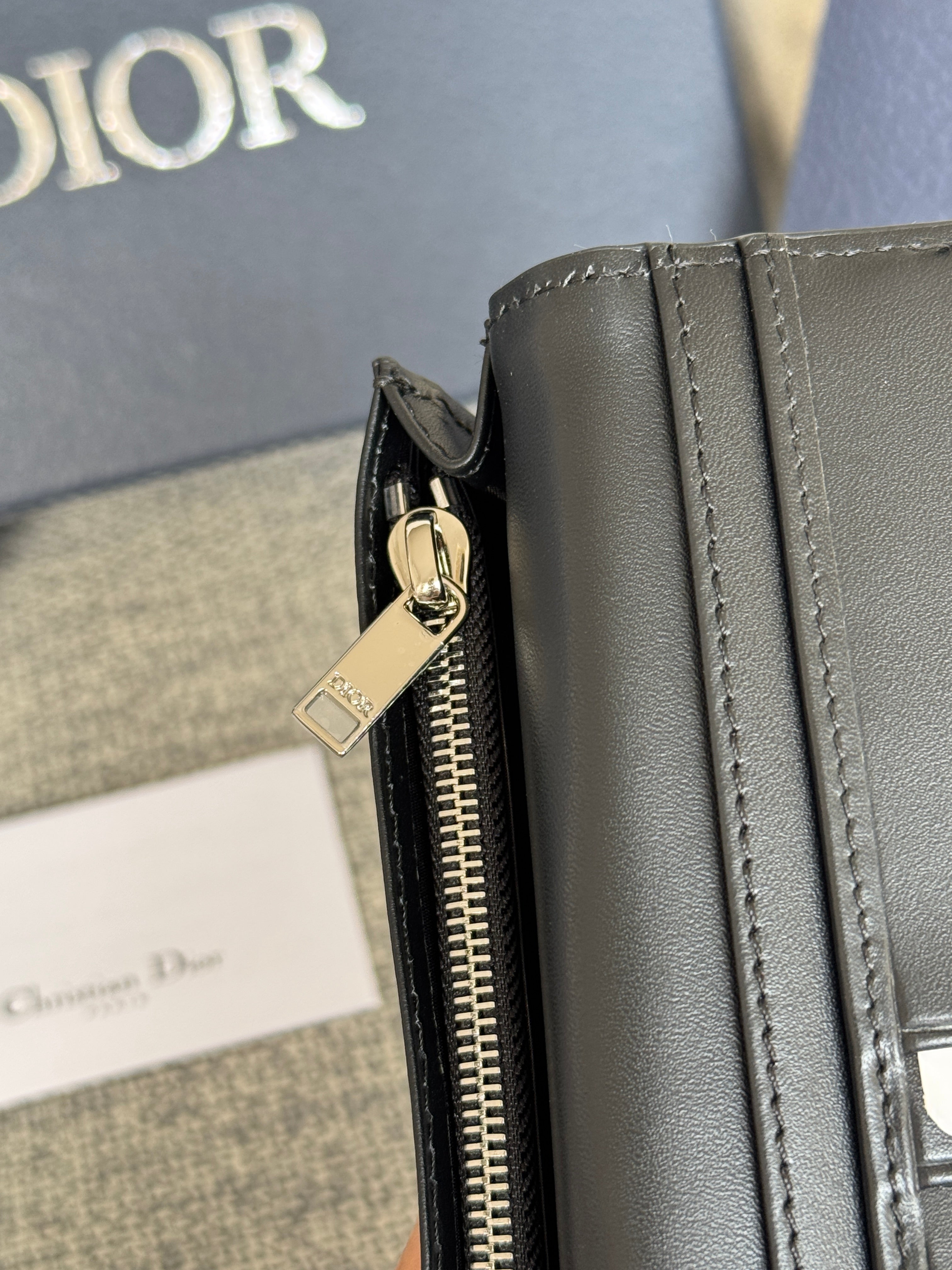 DIOR VERTICAL LONG WALLET 19 IN BLUE MONOGRAM OBLIQUE JACQUARD