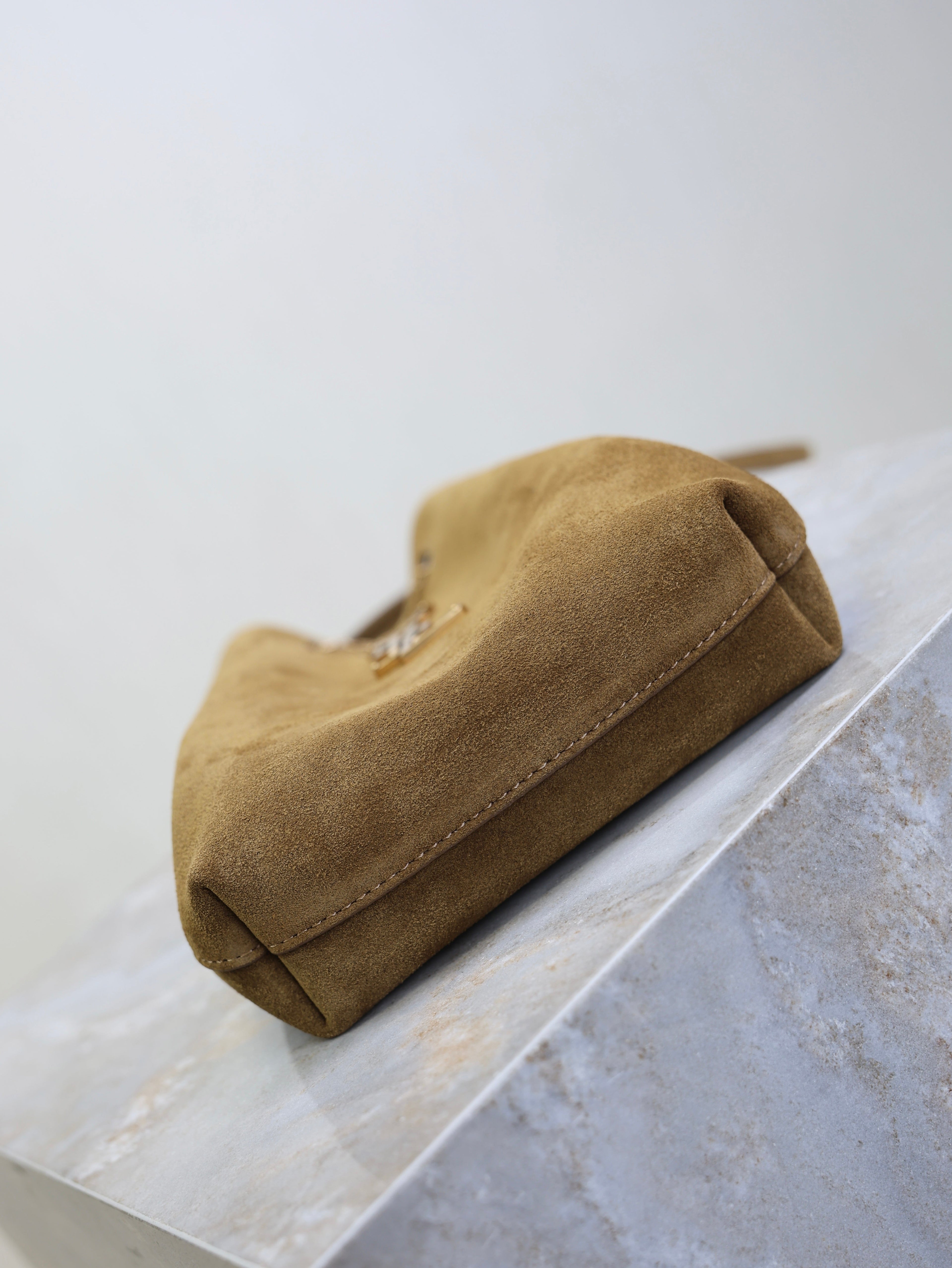 YSL 25S POCHON BAG 24 IN CARAMEL COGNAC SUEDE GOLD HARDWARE