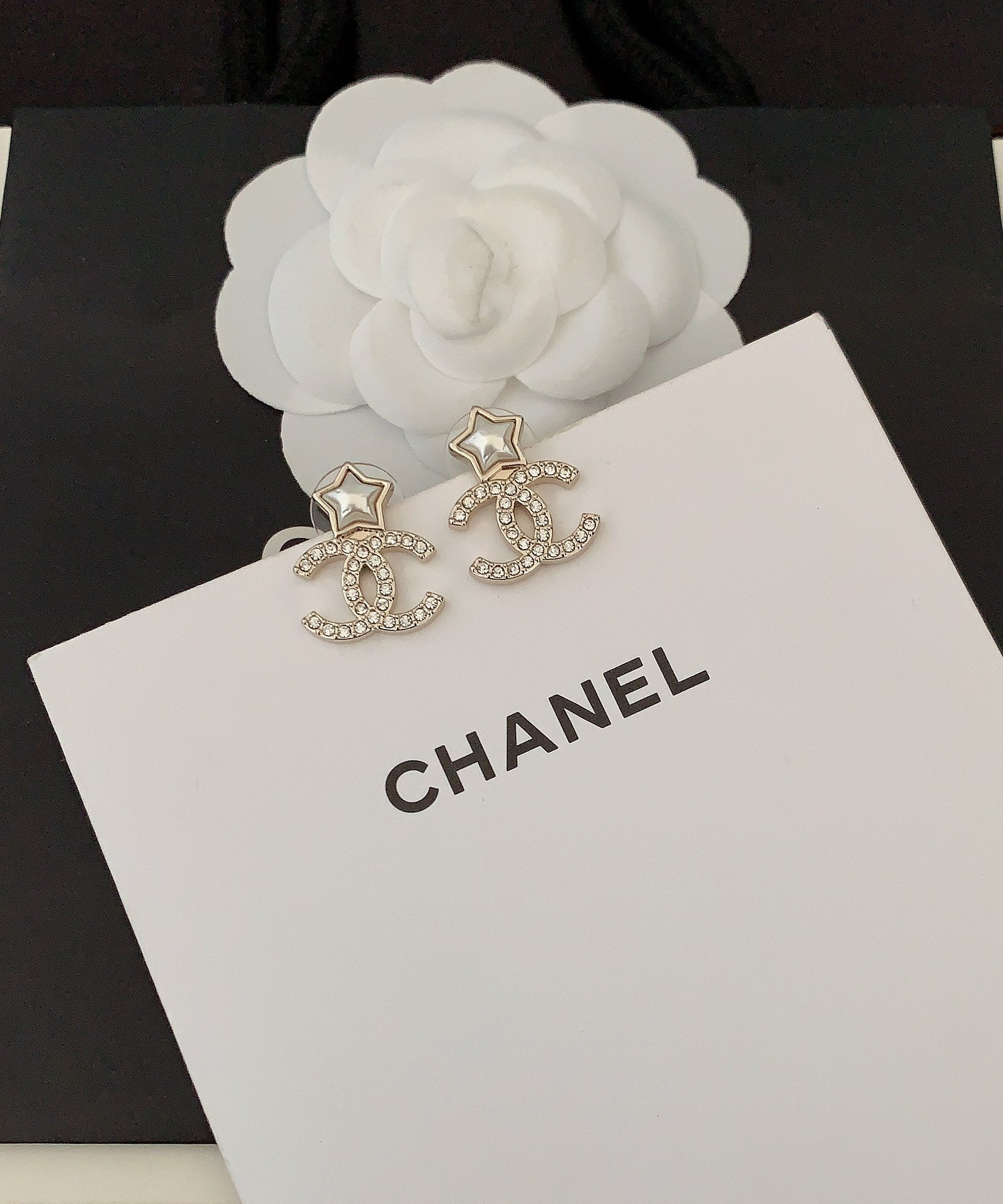 18K  Chanel Star Crystals Earrings