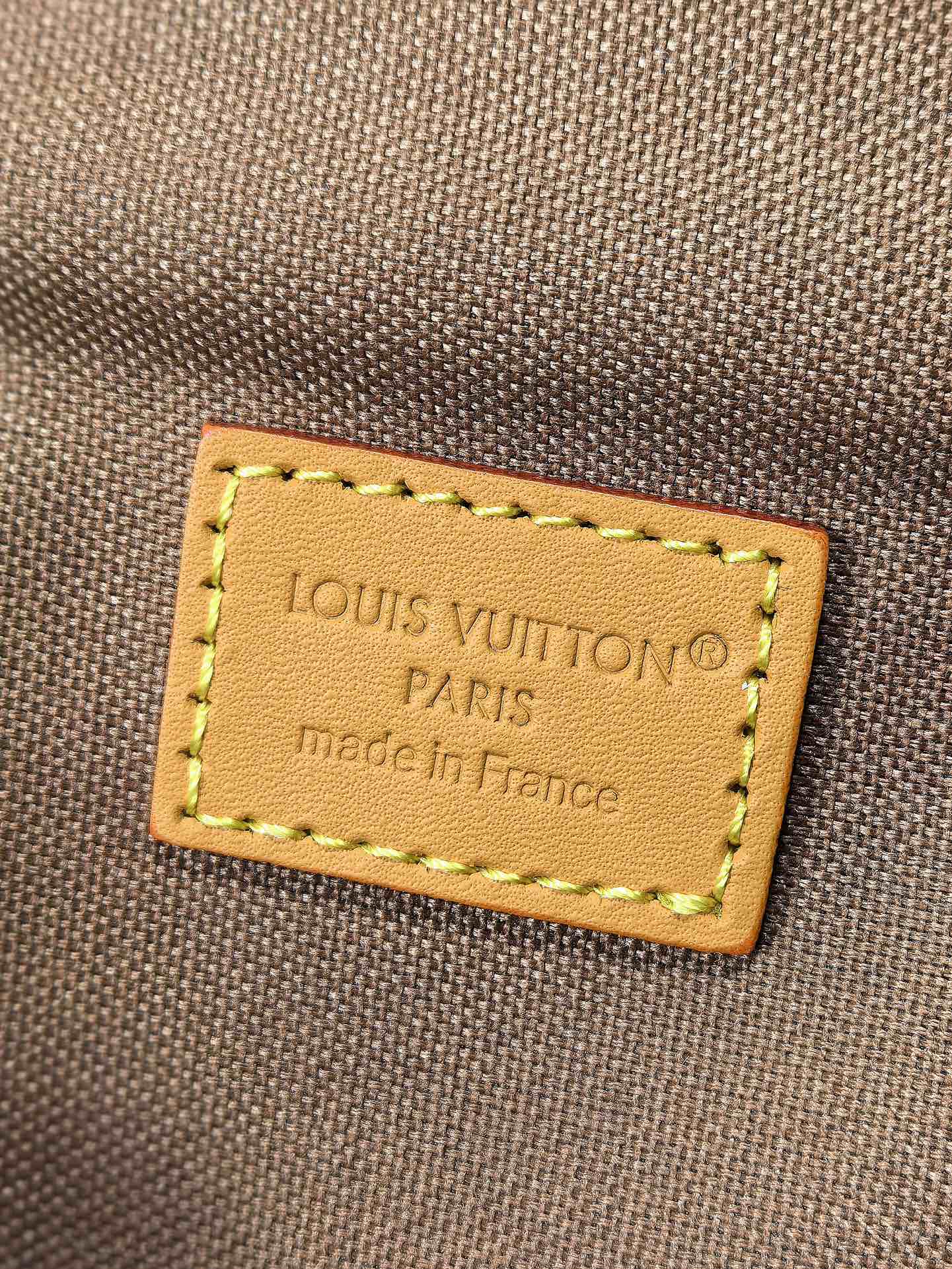 LOUIS VUITTON LV 25S CARGO 23 IN BROWN MONOGRAM CANVAS LEATHER TRIM GOLD HARDWARE