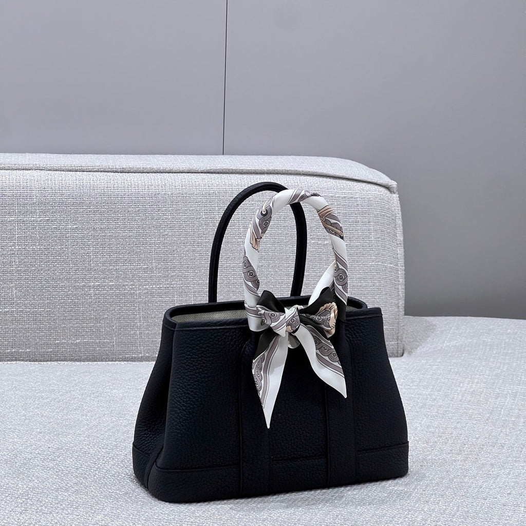 HERMES GARDEN PARTY 23CM IN BLACK CALFSKIN