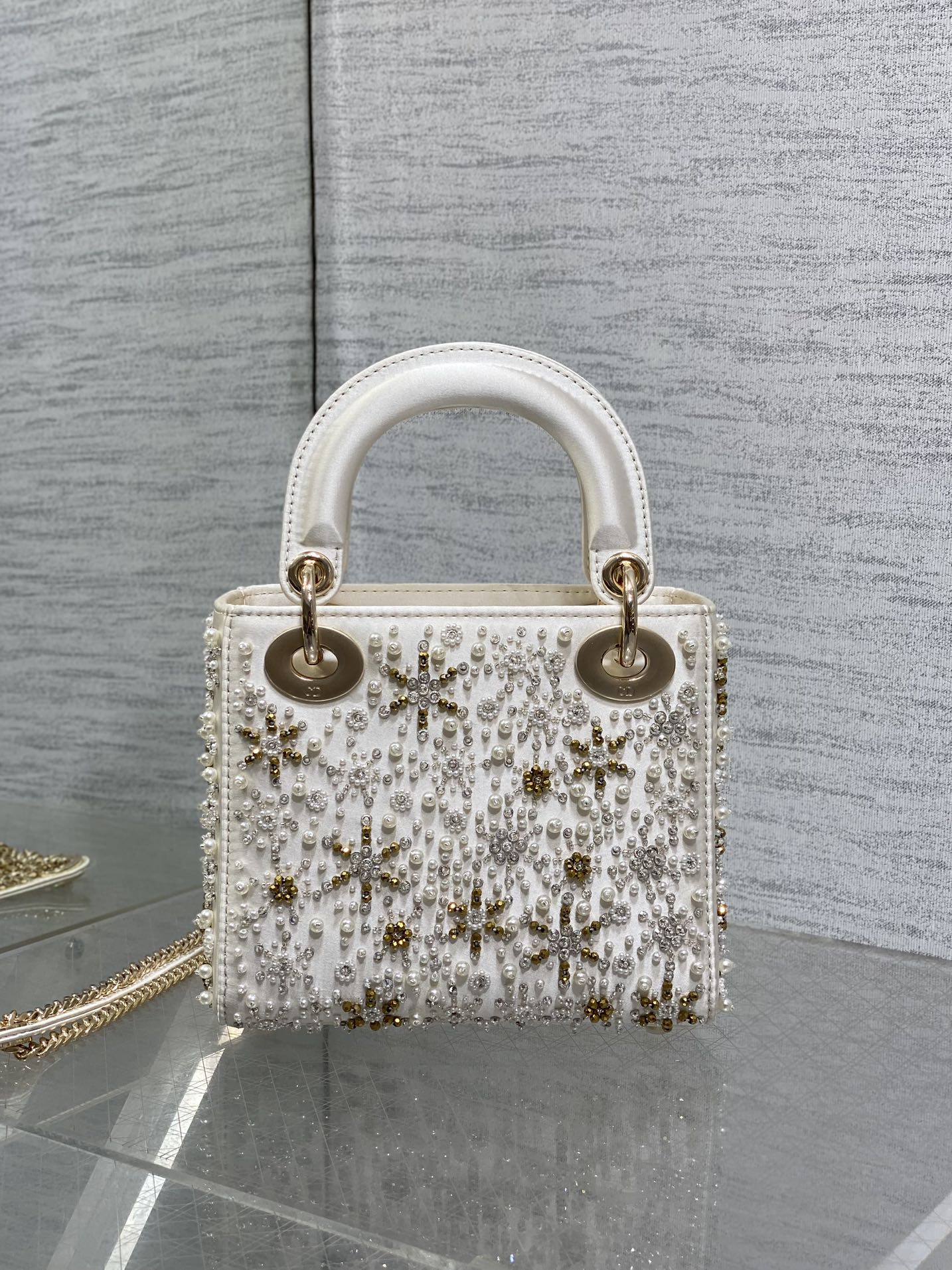 DIOR MINI 17 LADY BAG IN WHITE SATIN EMBROIDERED WITH BEADS