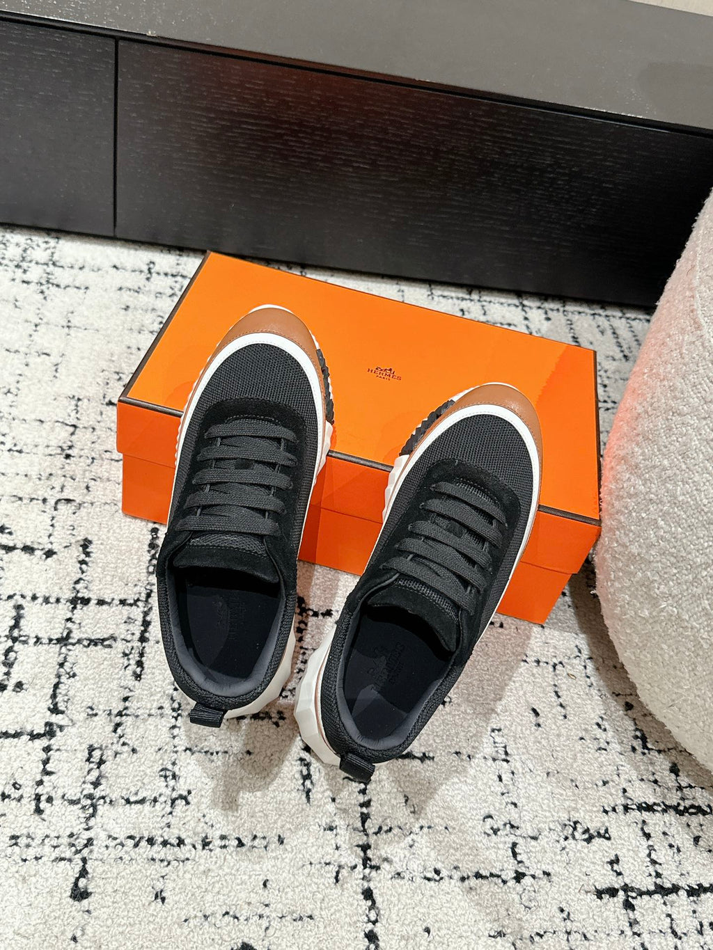 HERMES BOUNCING SNEAKER IN BRONZE BROWN CALFSKIN AND BLACK FABRIC