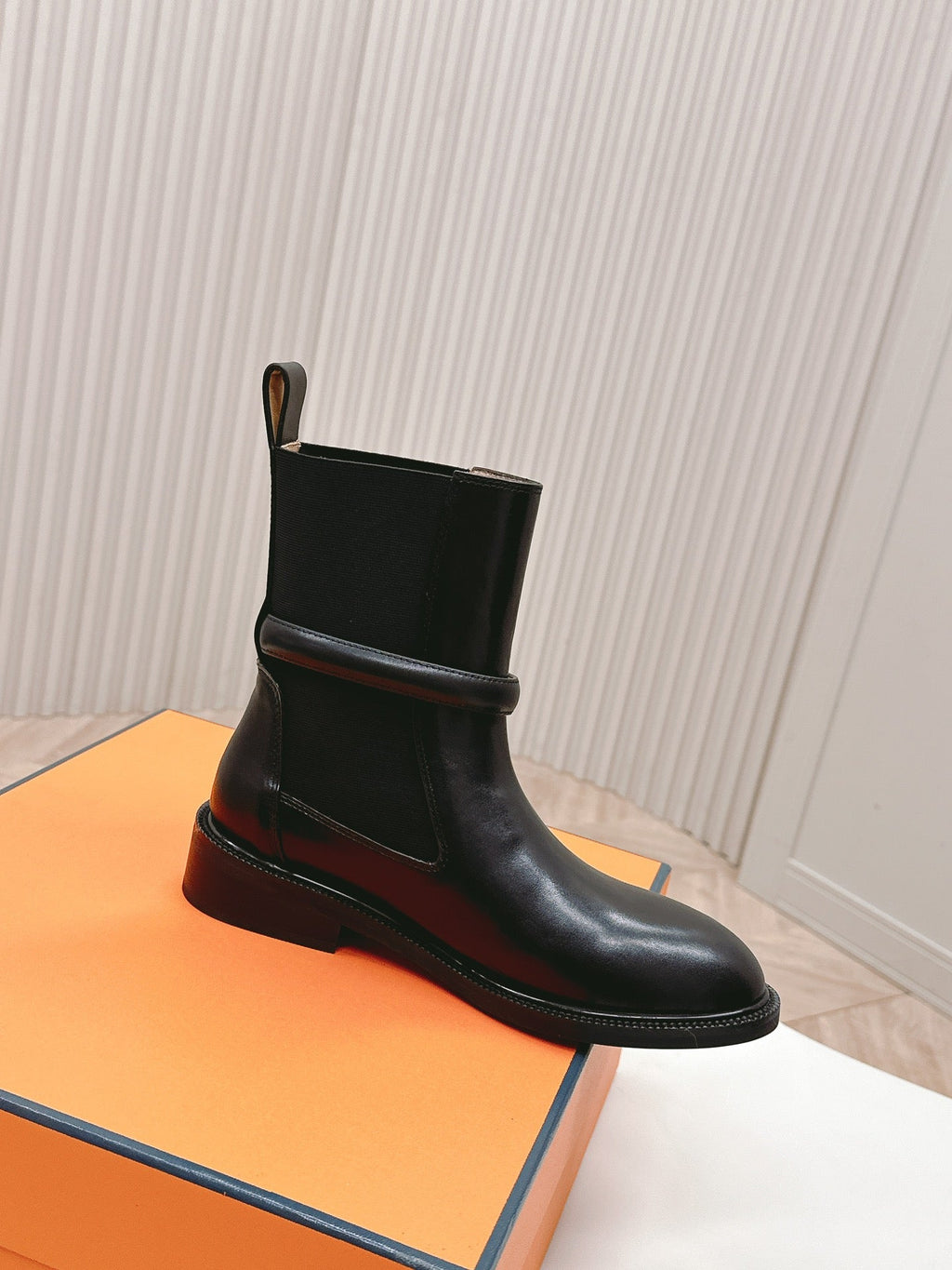 HERMES KELLY BUCKLE SHORT BOOTS IN BLACK CALFSKIN