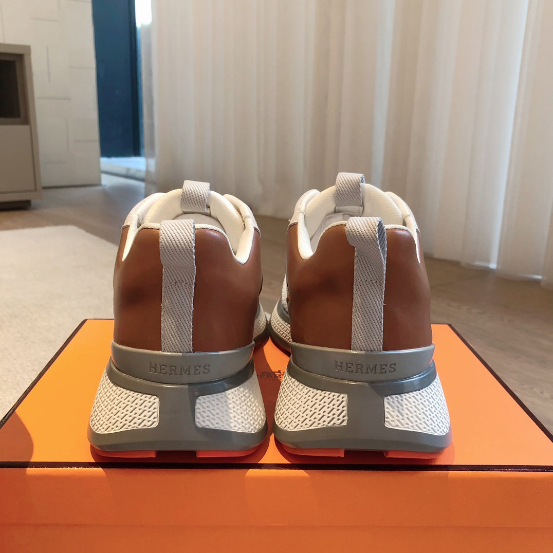 HERMES HEROS SNEAKER IN WHITE BREATHABLE MESH FABRIC AND BROWN CALFSKIN