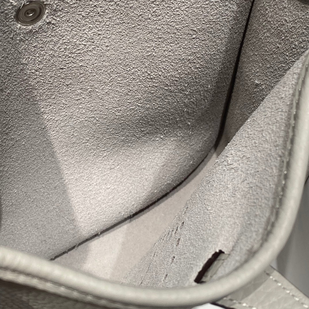 HERMES MINI NEO 18 EVELYNE BAG IN GREY GRAINED CALFSKIN