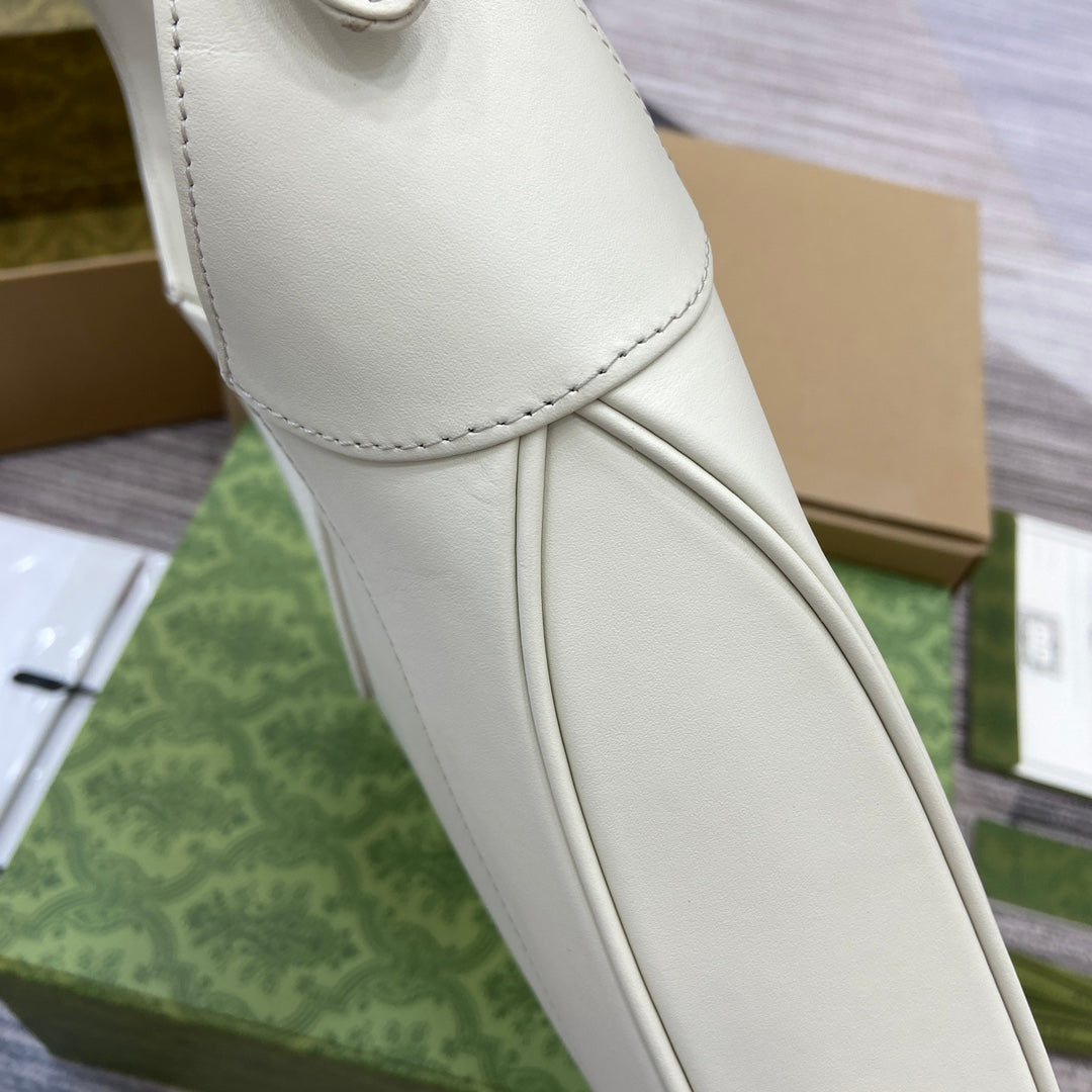 GUCCI JACKIE MEDIUM SHOULDER BAG 35 IN WHITE CALFSKIN GOLD HARDWARE