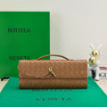 BOTTEGA VENETA Long Clutch Andiamo 31 Tan Leather Ghw