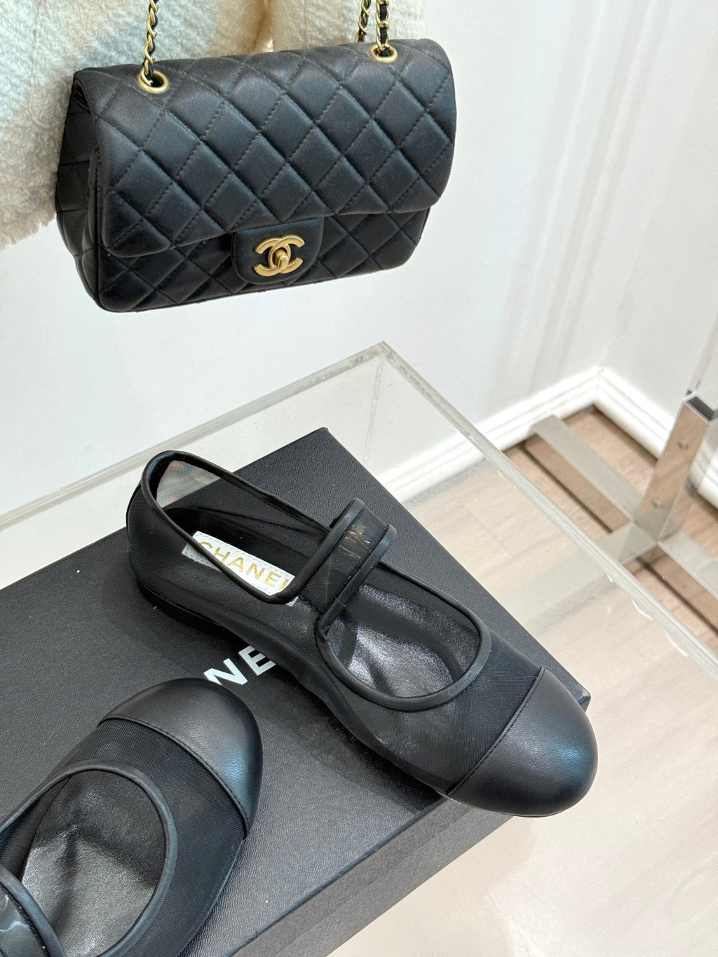 CHANEL FLAT SHOES IN BLACK MESH MIX LAMBSKIN
