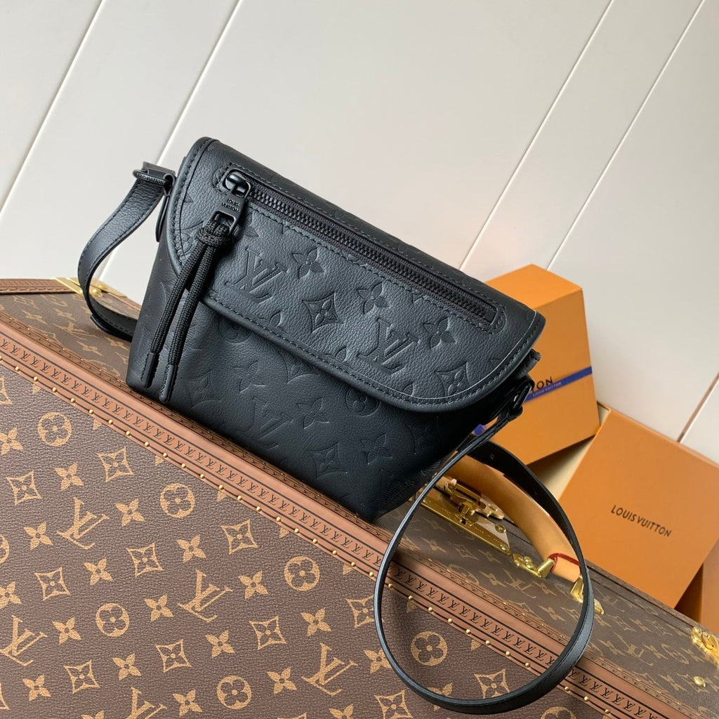 LOUIS VUITTON LV 25S PULSE WEARABLE WALLET 22 IN BLACK MONOGRAM SHADOW EMBOSSED CALFSKIN
