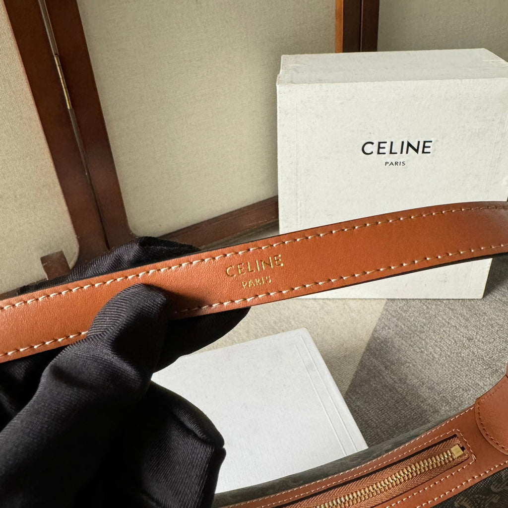 CELINE SMALL HELOÏSE BAG CUIR 22 IN BLACK TRIOMPHE CANVAS