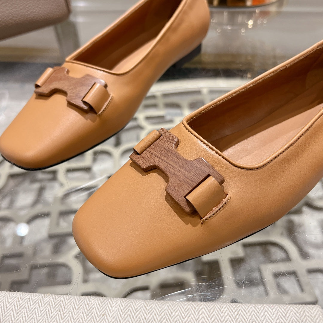 HERMES H - BUCKLE BALLET LIGHT BROWN CALFSKIN