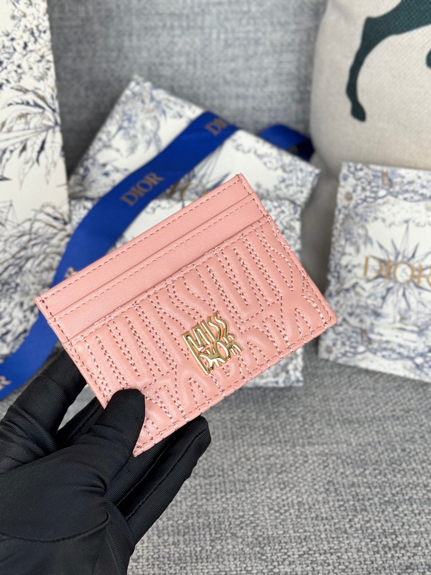 DIOR FREESIA CARD HOLDER 10 IN BABY PINK QUILTED ALLOVER CALFSKIN