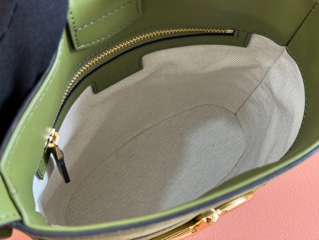 GUCCI 73 SMALL BUCKET BAG 20 IN GREEN SOFT SUEDE AND CALFSKIN