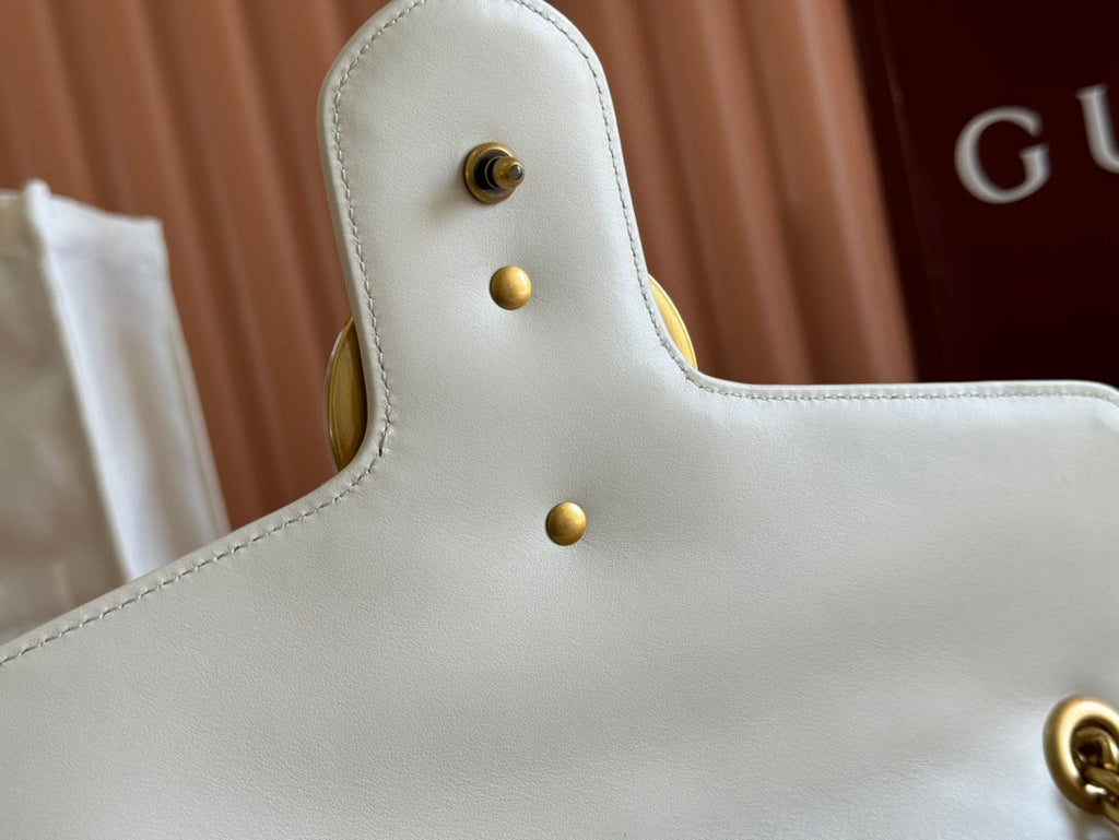 GUCCI MARMONT SHOULDER BAG 31 IN WHITE CALFSKIN GOLD CHAIN