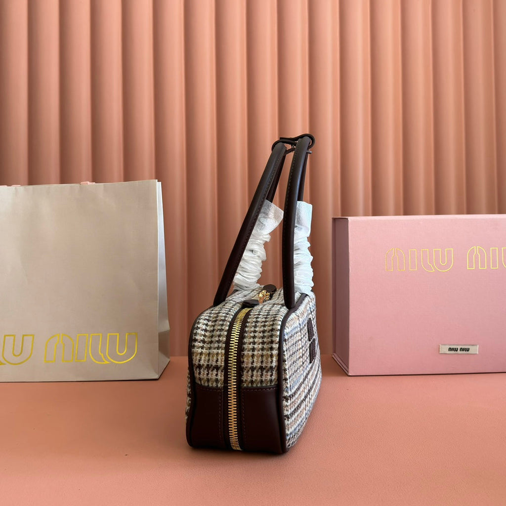MIUMIU 26S BEAU CANVAS BAG 28 IN MULTICOLOR WOOL AND BROWN CALFSKIN