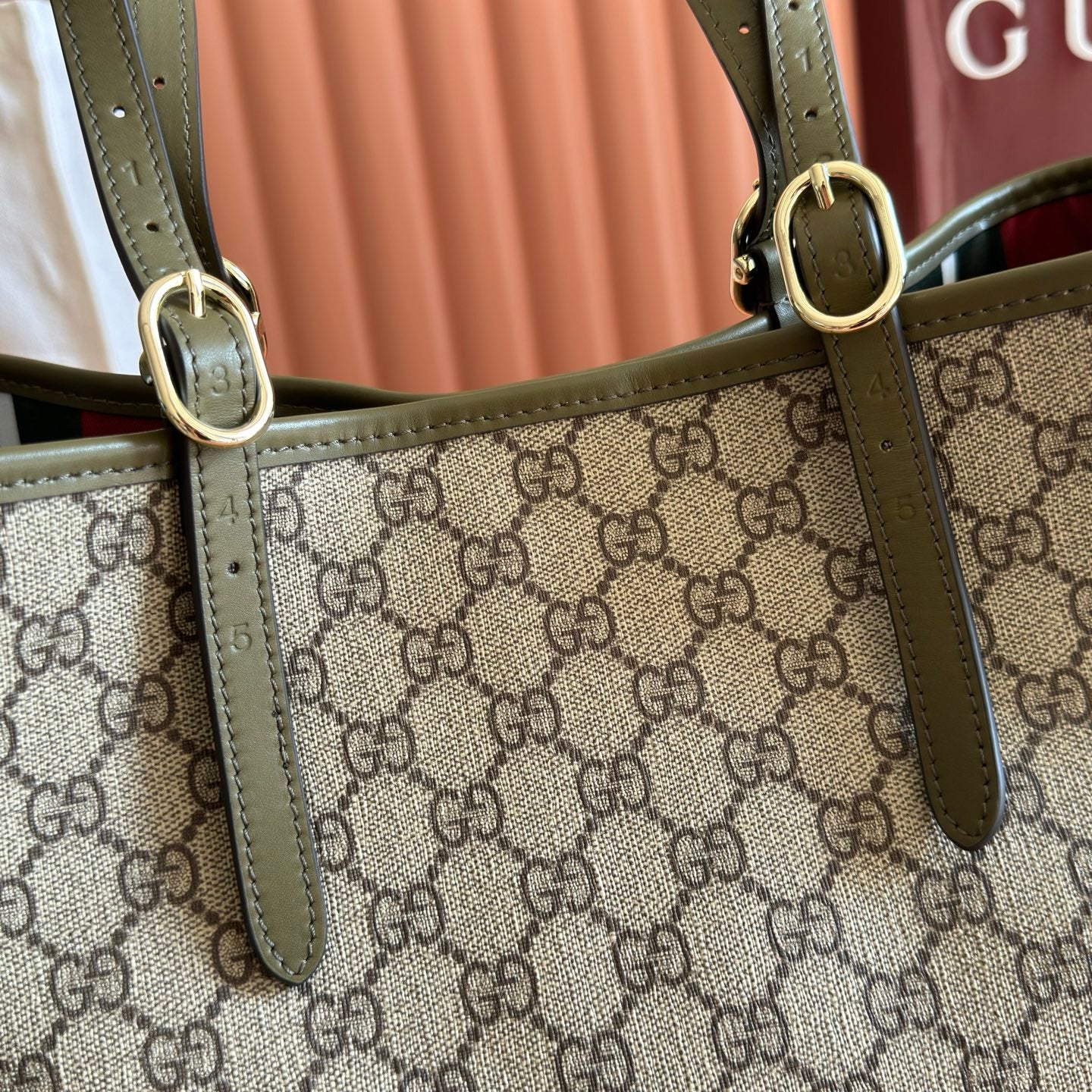 GUCCI 26S TOTE BAG 38 IN DARK BEIGE AND MOSS GREEN CANVAS