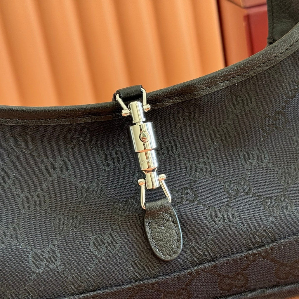 GUCCI 26S JACKIE SLIM SHOULDER BAG 27 IN BLACK CANVAS