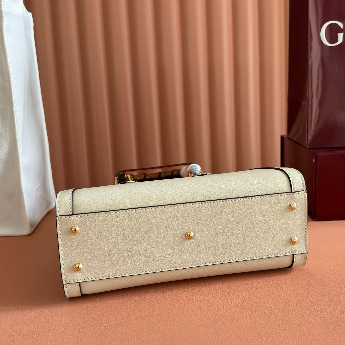 GUCCI 26S DIANA TOTE BAG 27 IN CREAM WHITE CALFSKIN