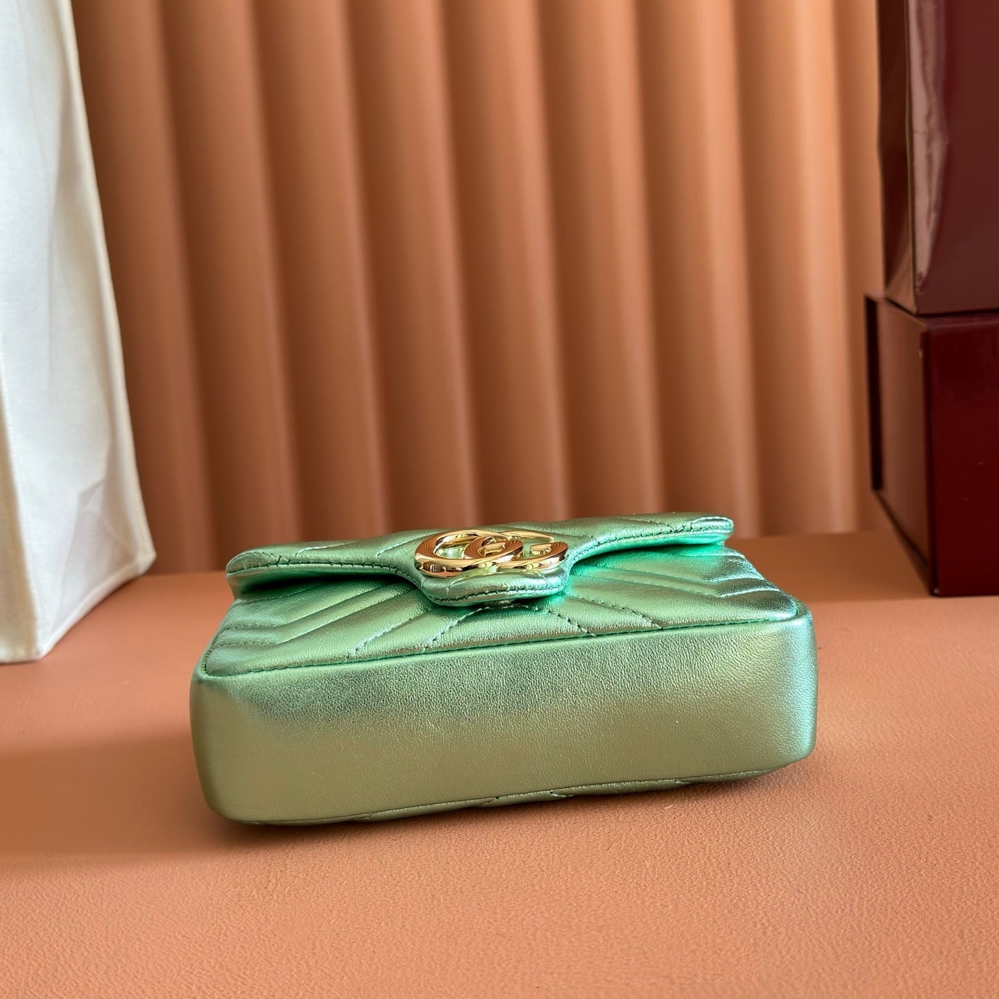 GUCCI 26S  MARMONT BAG 16 IN METALLIC PALE GREEN LAMBSKIN