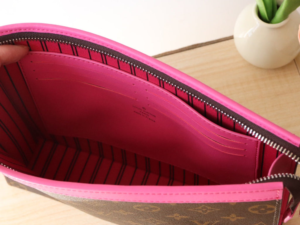 LOUIS VUITTON LV 25S POCHETTE VOYAGE 26 IN PONDICHERY PINK MONOGRAM MACASSAR COATED CANVAS