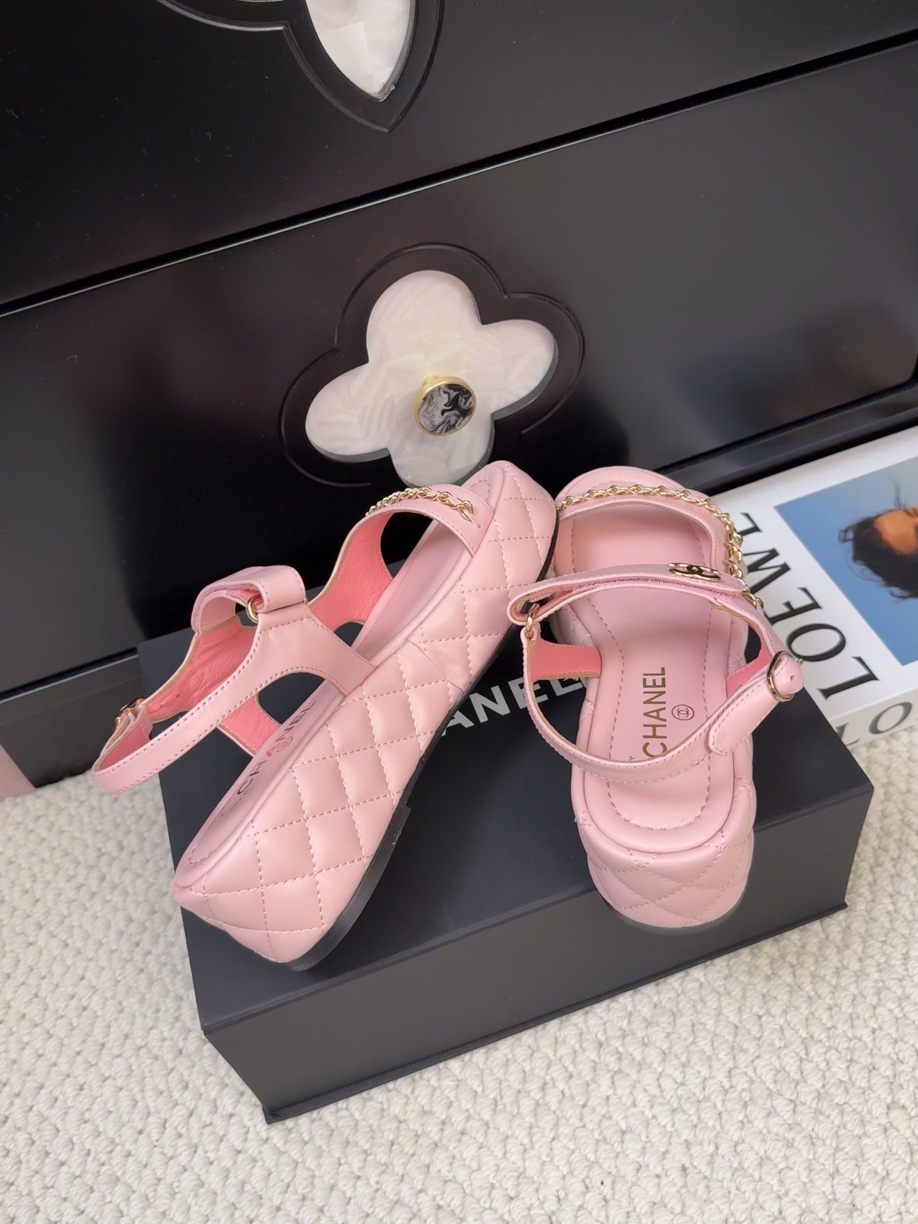 CHANEL THICK-SOLED SANDALS 55 MM IN LIGHT PINK CALFSKIN