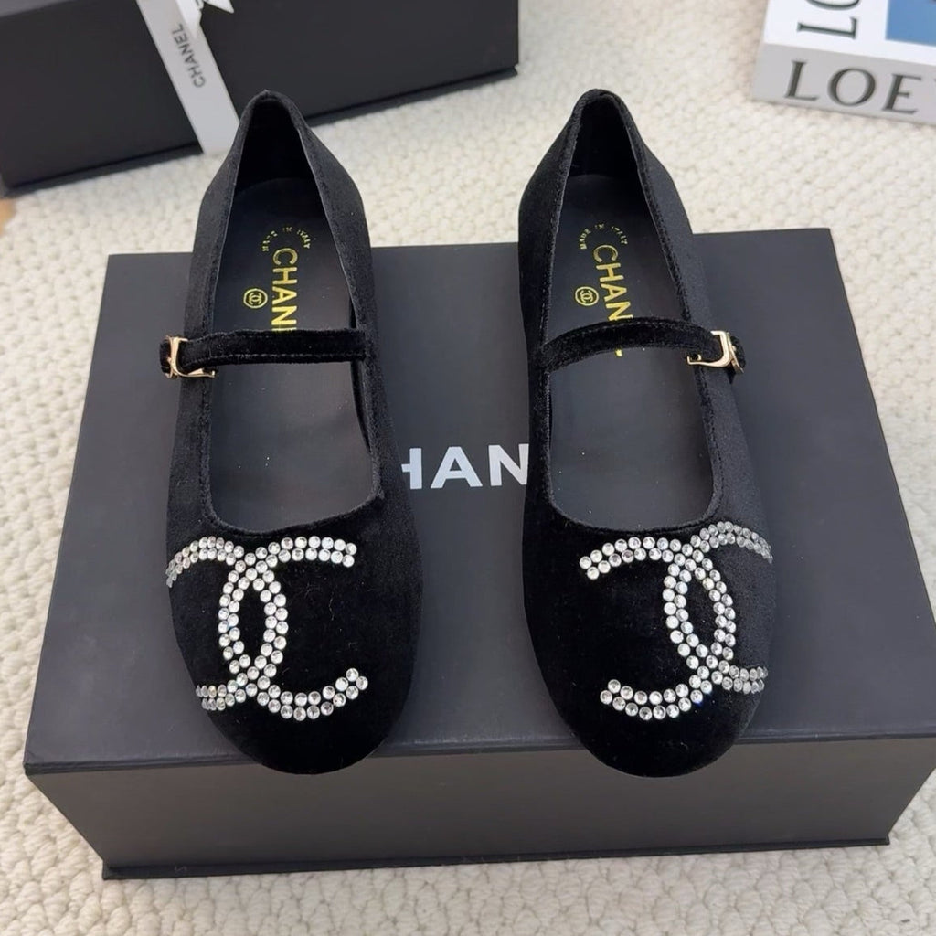 CHANEL MARY JANE SHOES IN BLACK VELVET WITH CRYSTALS LOGO
