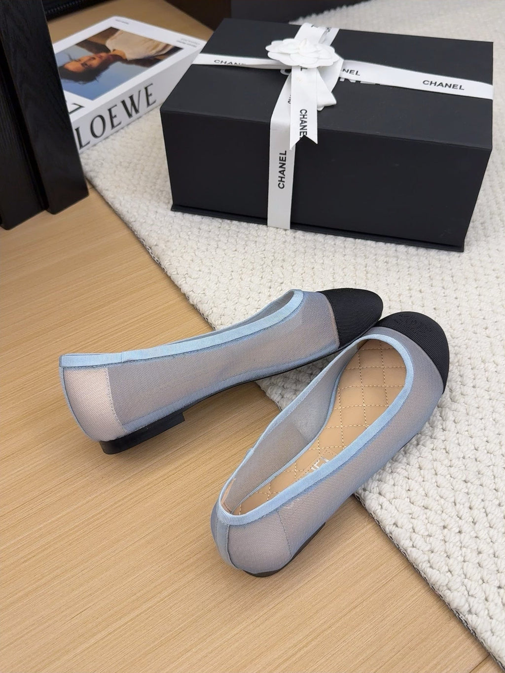 CHANEL BALLET FLAT IN BLACK FABRIC AND BABY BLUE MESH