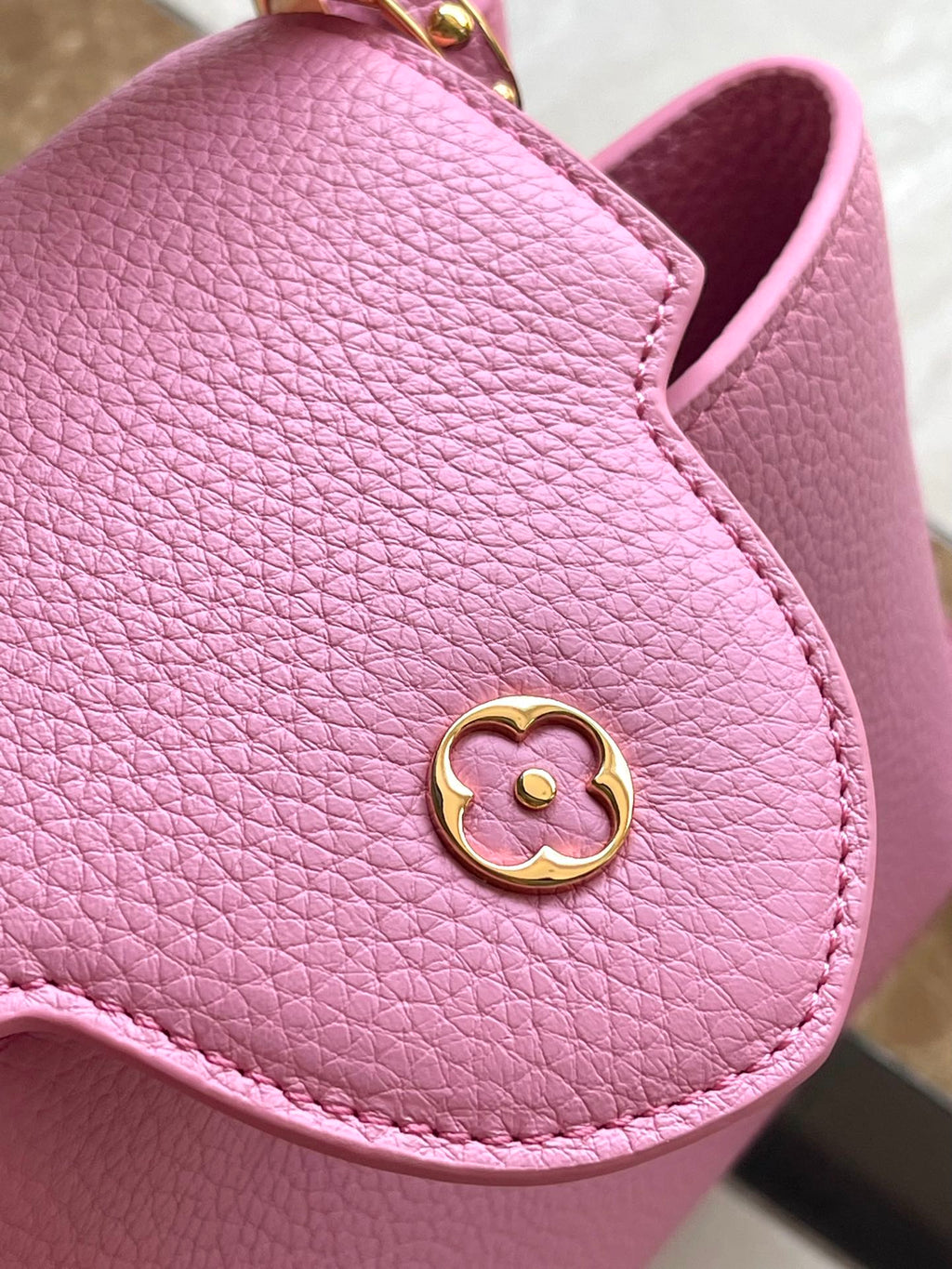 LOUIS VUITTON CAPUCINES BB 26 IN MARSHMALLOW PINK TAURILLON GOLD HARDWARE
