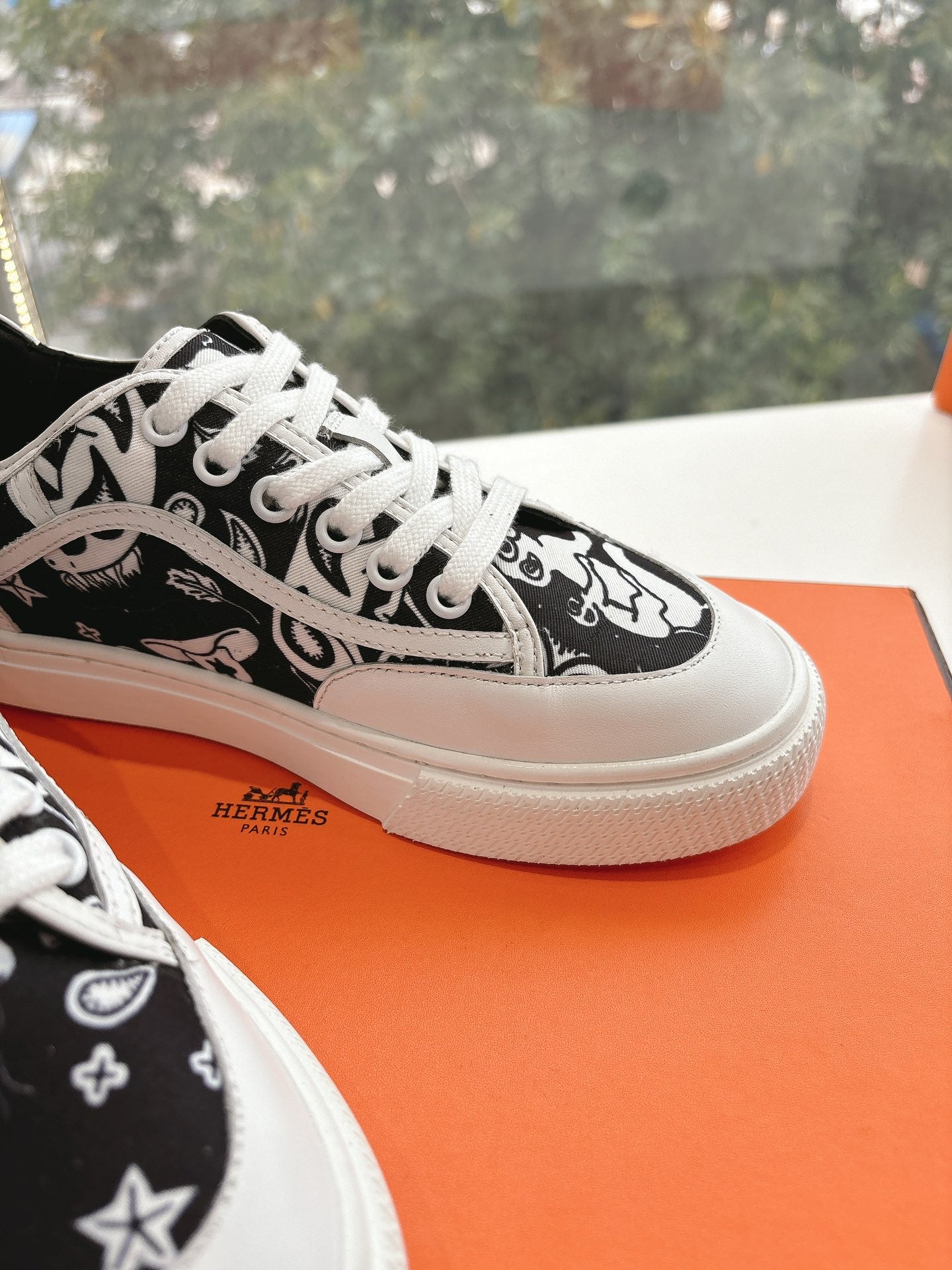 HERMES GET SNEAKER IN BLACK MIX WHITE MAXI CANVAS AND CALFSKIN