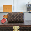LOUIS VUITTON LOCKER DOPP KIT 23 IN BROWN MONOGRAM DUST CANVAS