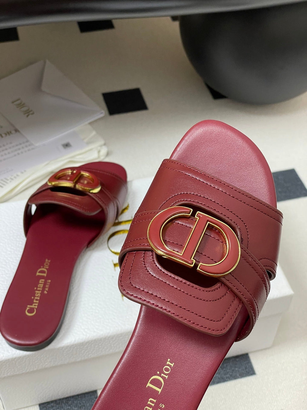 DIOR CLASSIC MONTAIGNE SANDALS 25S IN DARK RED LAMBSKIN WITH CD LOGO