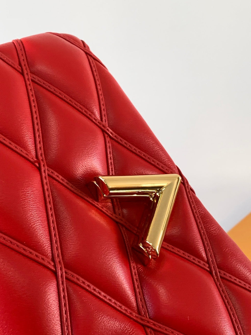 LOUIS VUITTON LV 25S GO-14 MM 23 IN CRIMSON RED QUILTED LAMBSKIN GOLD HARDWARE