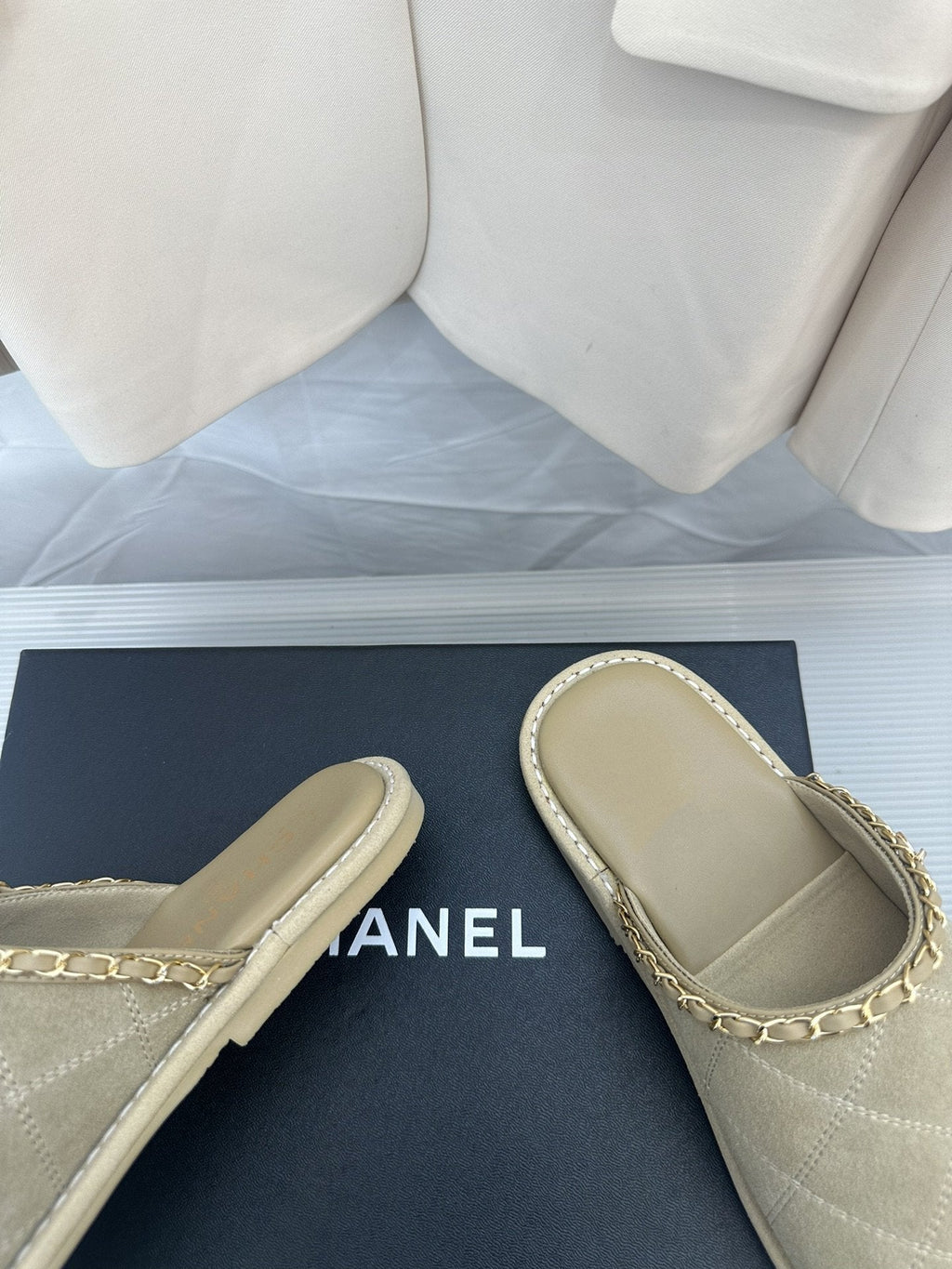 CHANEL Khaki Green Suede Gold Chain Mules
