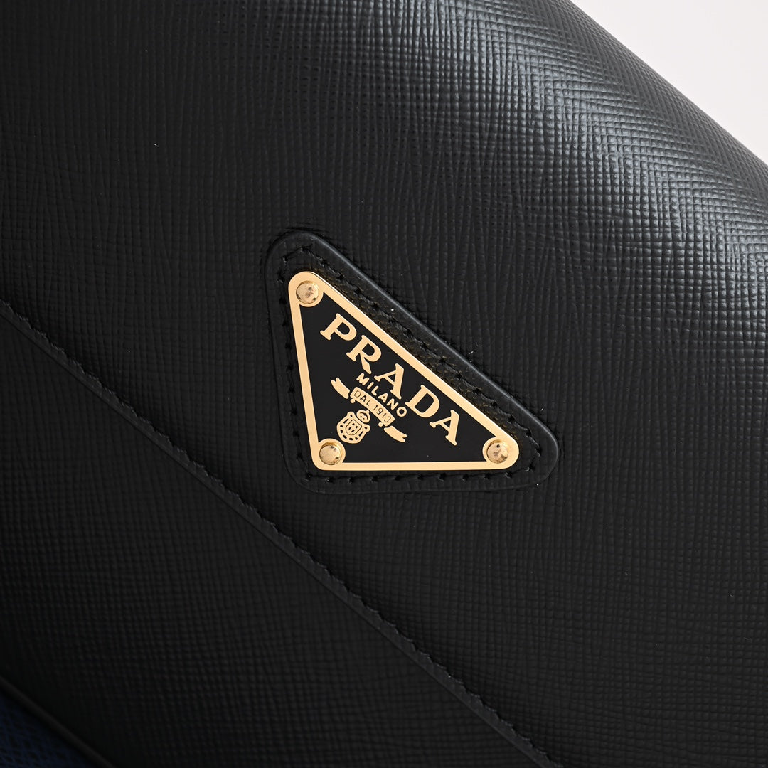 PRADA MINI FLAP BAG 20 IN BLACK SAFFIANO LEATHER GOLD HARDWARE